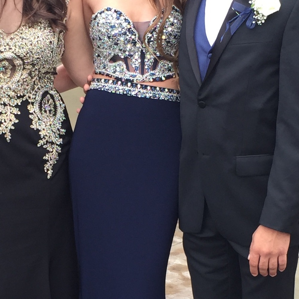 Elegant Navy Blue Two Piece Set - Picture 2 of 4